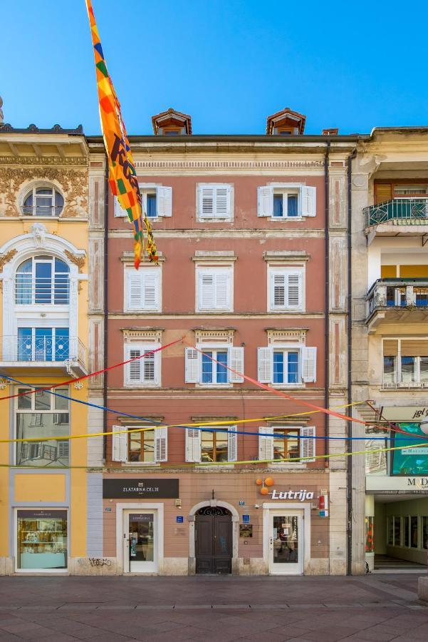 Main View Apartment Rijeka Bagian luar foto
